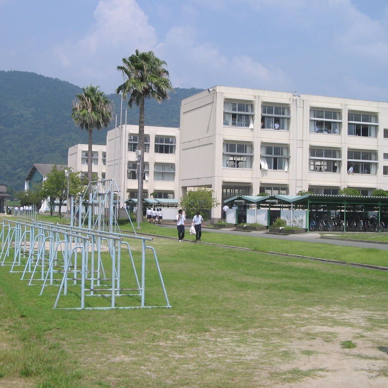 Nishi High School, Kumamoto City.